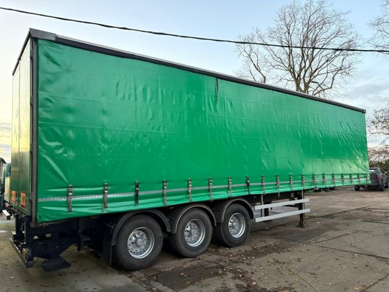 2013 LAURENCE DAVID ARCTIC TRI AXEL TRAILER 