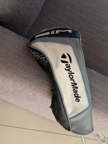 TaylorMade SIM Max Driver 10.5 Degree – reg flex Good Condition