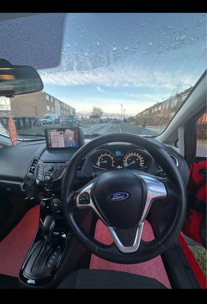 Ford, FIESTA, Hatchback, 2013, Semi-Auto, 1597 (cc), 5 doors