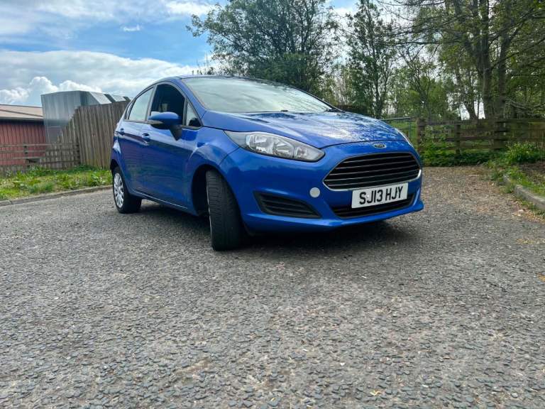 Ford, FIESTA, Hatchback, 2013, Manual, 1498 (cc), 5 doors
