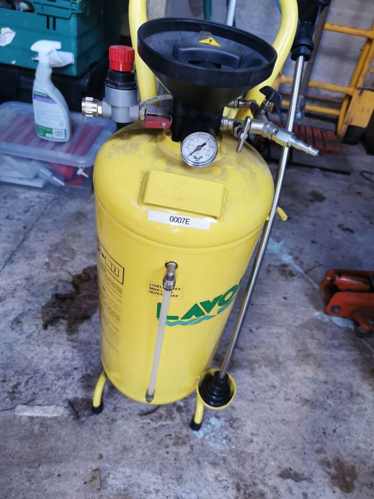 Lavor Yellow Pressure Sprayer with Hose – Good Condition