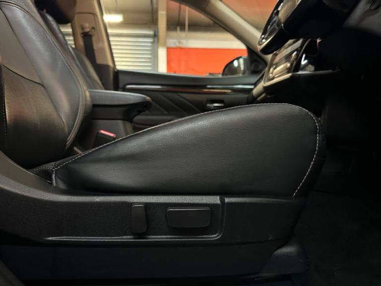 2016 Mitsubishi Outlander 2.0 PHEV GX4h 5dr Auto ESTATE PETROL/ELECTRIC Automatic