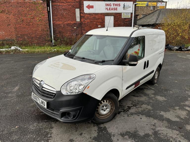 2017/67 VAUXHALL COMBO 1.3 CDTI VAN EURO6 NON RUNNER SPARES OR REPAIRS PRICE+VAT