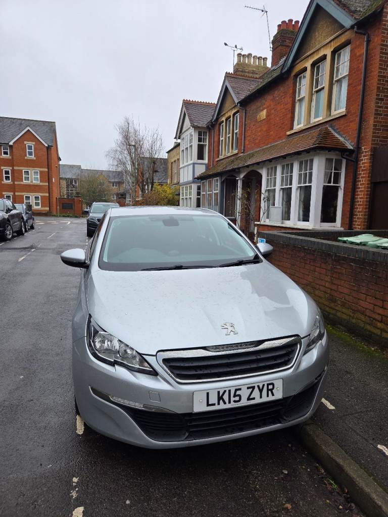 2015 Peugeot 308 Active 1.6 e HDi Diesel Silver Private Sale