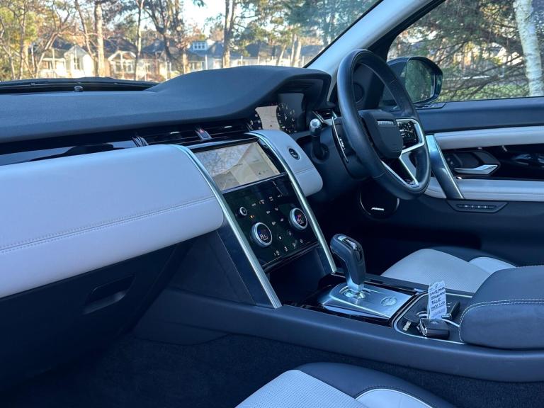 2021 Land Rover Discovery Sport 1.5 P300e 12.2kWh R-Dynamic HSE Auto 4WD Euro 6 (s/s) 5dr ESTATE ...