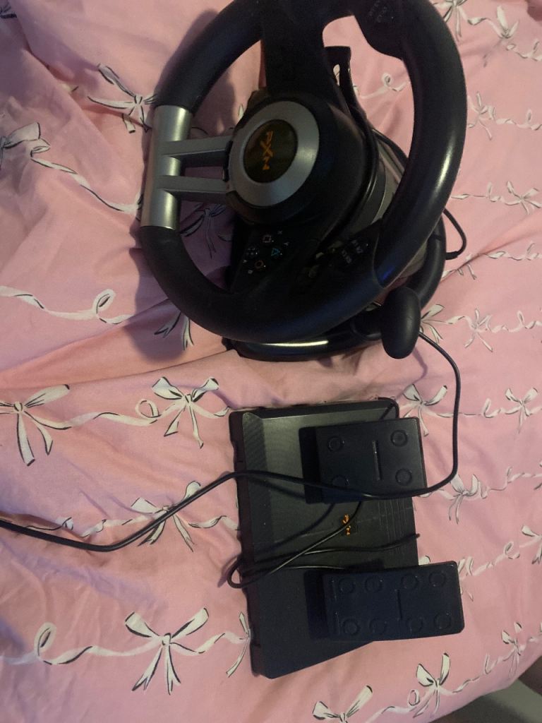 Steering wheel for console and pc Excellent Condition