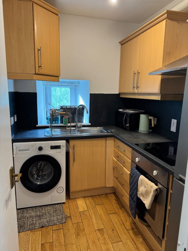 Two bed flat 11 St. Andrew street