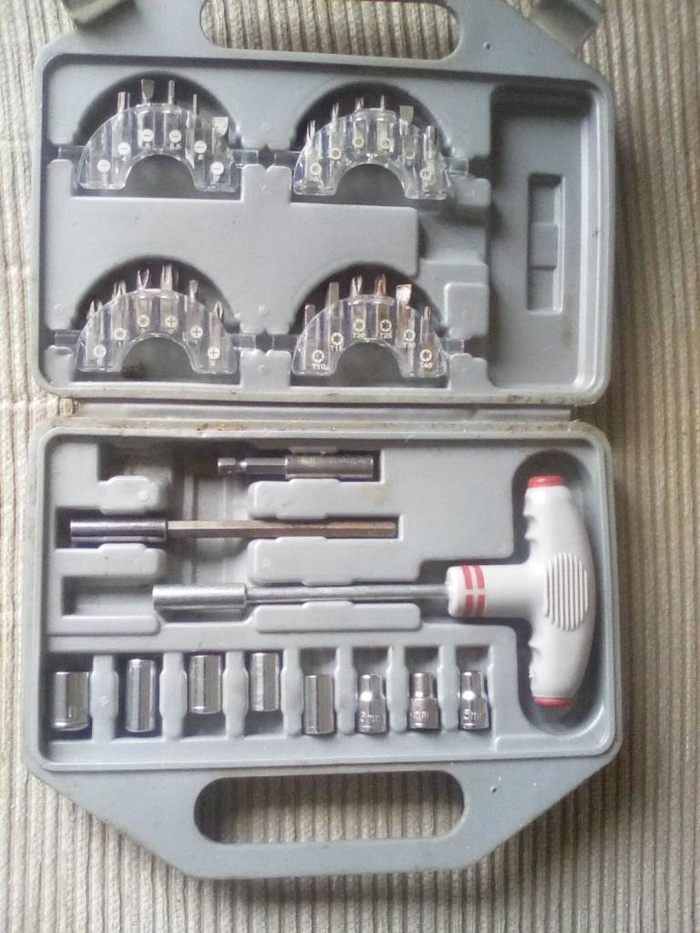 Screwdriver nut bolt dri ver