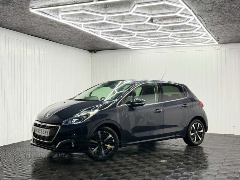 2019 Peugeot 208 1.5 BlueHDi Tech Edition 5dr [5 Speed] HATCHBACK Diesel Manual