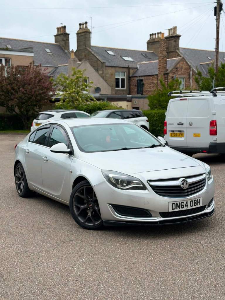 Vauxhall, INSIGNIA, Hatchback, 2015, Manual, 1956 (cc), 5 doors