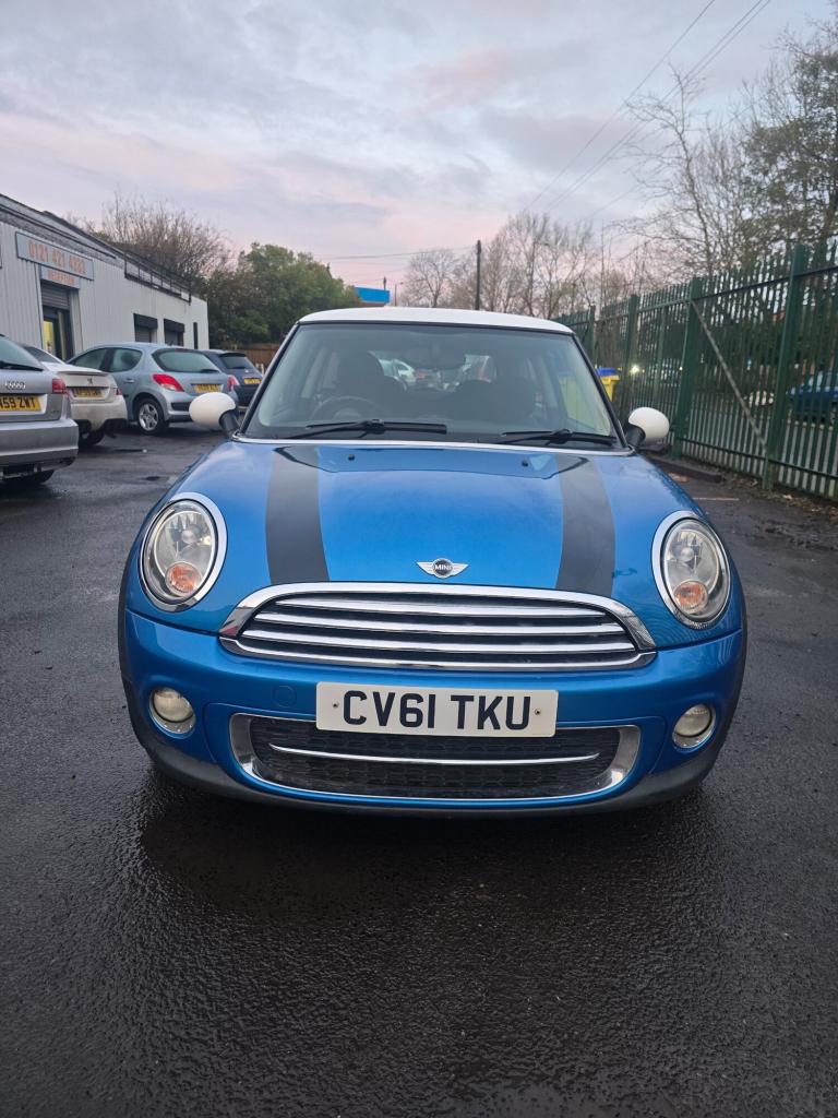 2011 MINI Hatch 1.6 Cooper D Pimlico 3dr HATCHBACK Diesel Manual