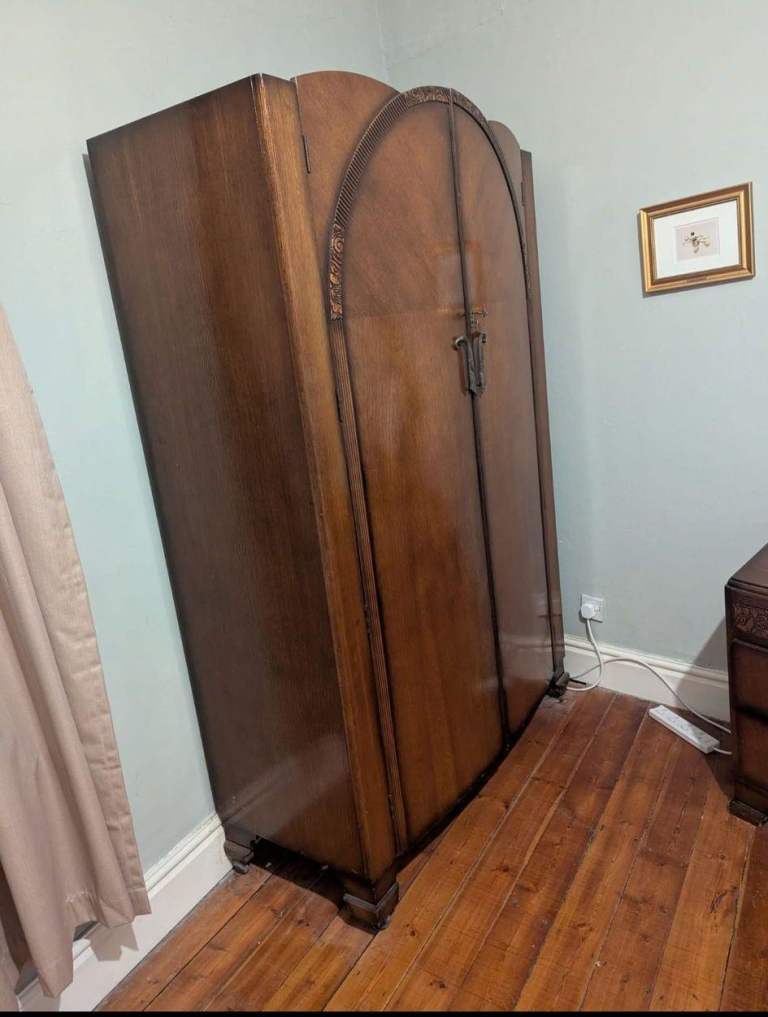 ANTIQUE WARDROBE MAHOGANY OAK WOOD WITH BUILT IN MIRROR, MANUFACTURED IN 1920'S