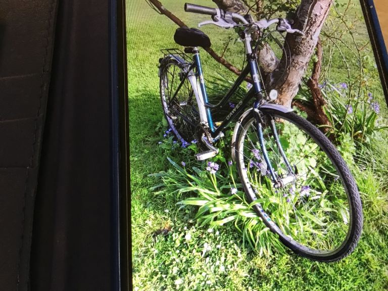  Bicycle for sale  Hybrid this bicycle is in very good condition 