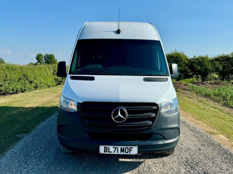 MERCEDES-BENZ SPRINTER 2.0 315 CDI RWD UTILITY SPEC White Manual Diesel 2022