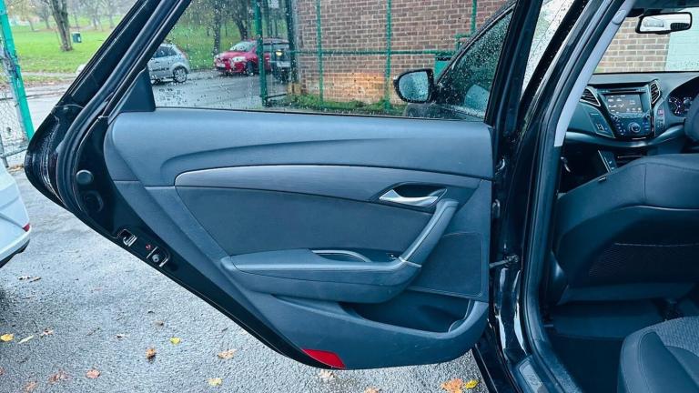 2016 Hyundai i40 1.7 CRDi Blue Drive SE Nav 4dr DCT SALOON DIESEL Automatic