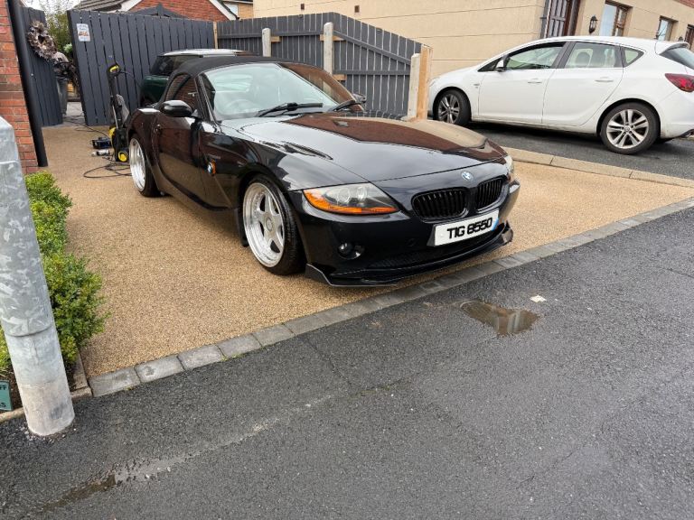 BMW, Z4, Convertible, 2004, Manual, 2494 (cc), 2 doors