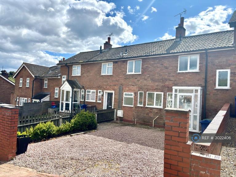 2 bedroom house in Brindley Crescent, Cannock, WS12 (2 bed) (#3022406)
