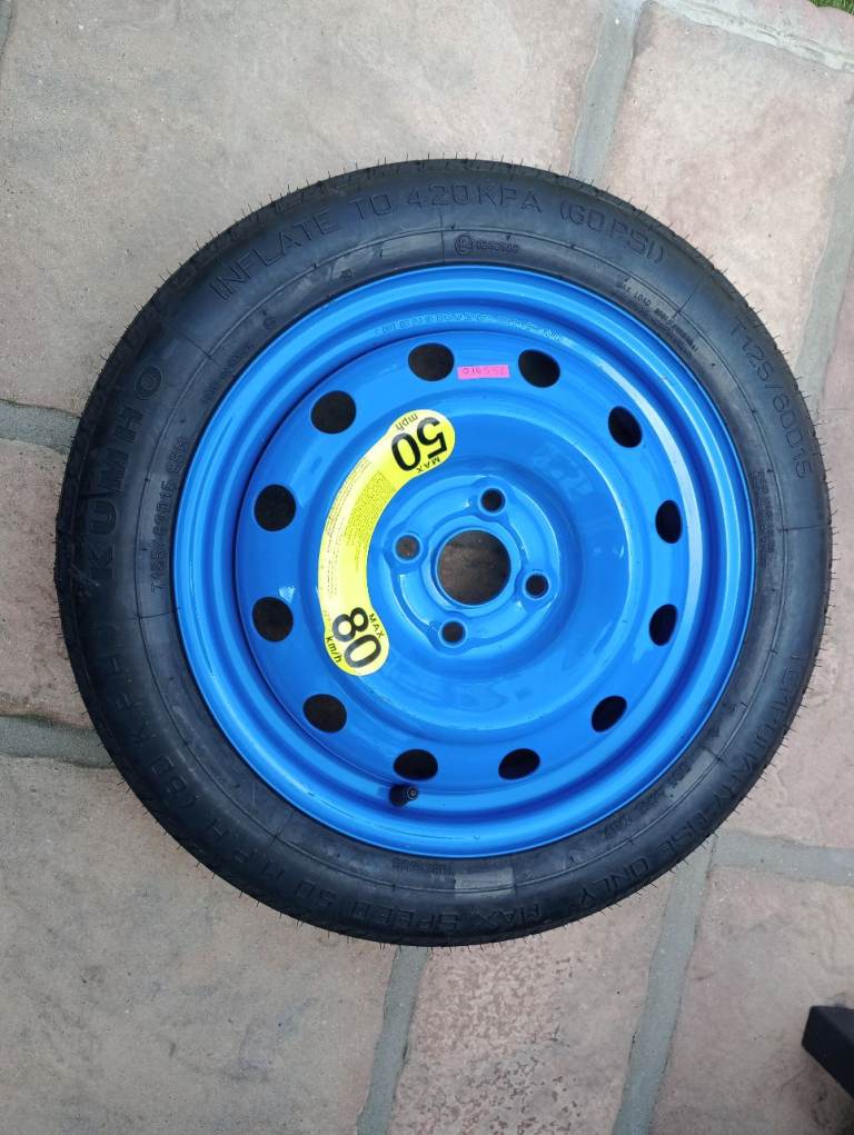Get you home wheel and tyre. T125/80D15.