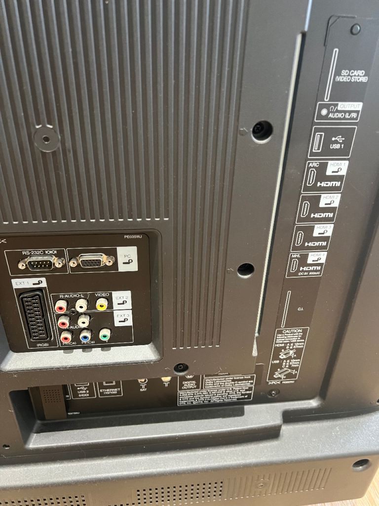 Very large Tv Sharp 80 inch TV 3D smart TV AQUOS