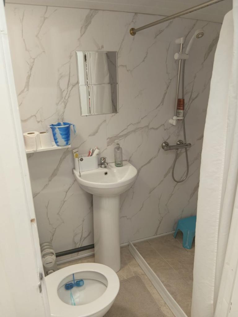 2 x Double Room for rent