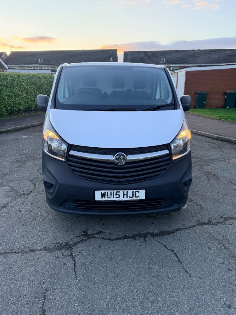 Vauxhall, VIVARO, Panel Van, 2015, Manual, 1598 (cc)
