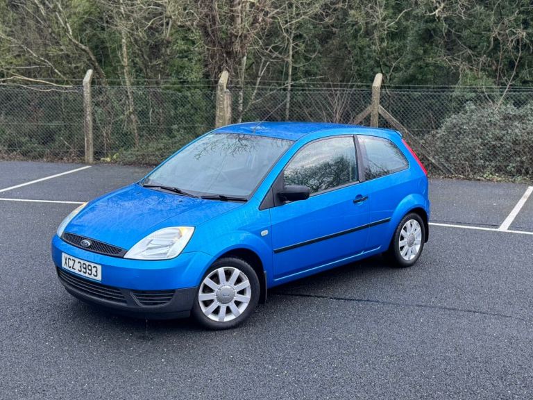 Ford, FIESTA, Hatchback, 2004, Manual, 1242 (cc), 3 doors