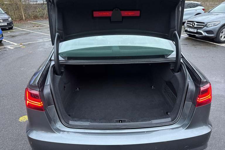 2017 Audi A6 2.0 TDI Ultra S Line 4dr S Tronic SALOON DIESEL Automatic