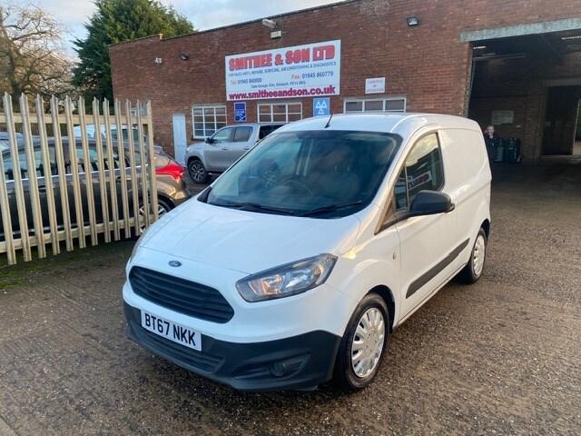 2017 Ford Transit Courier 1.5 TDCi Van PANEL VAN Diesel Manual