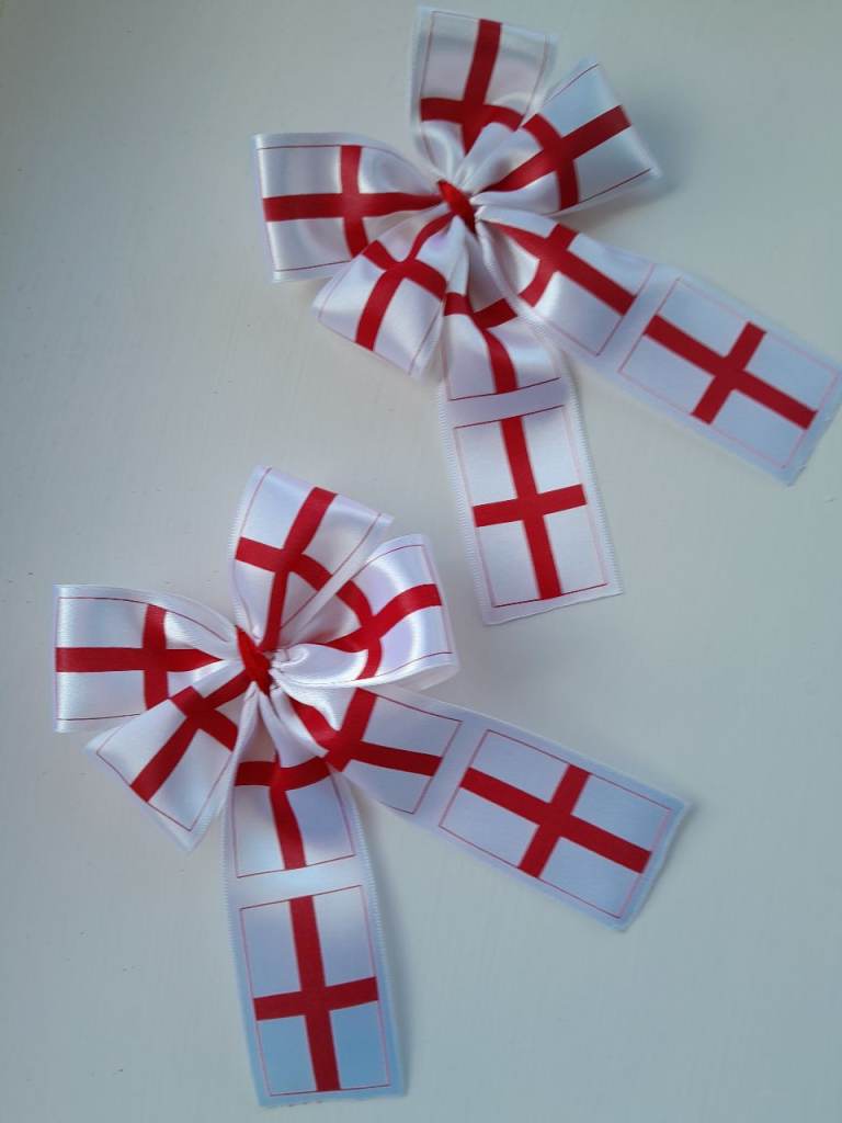 St. George satin hairbows   2 for £5