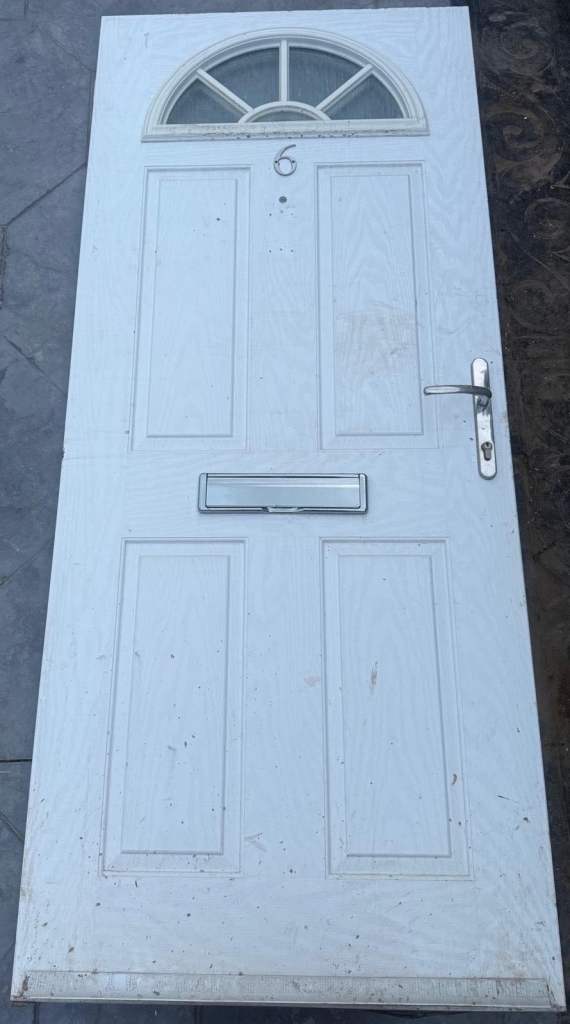 White composite Front Door - Good Condition, Ready to Use