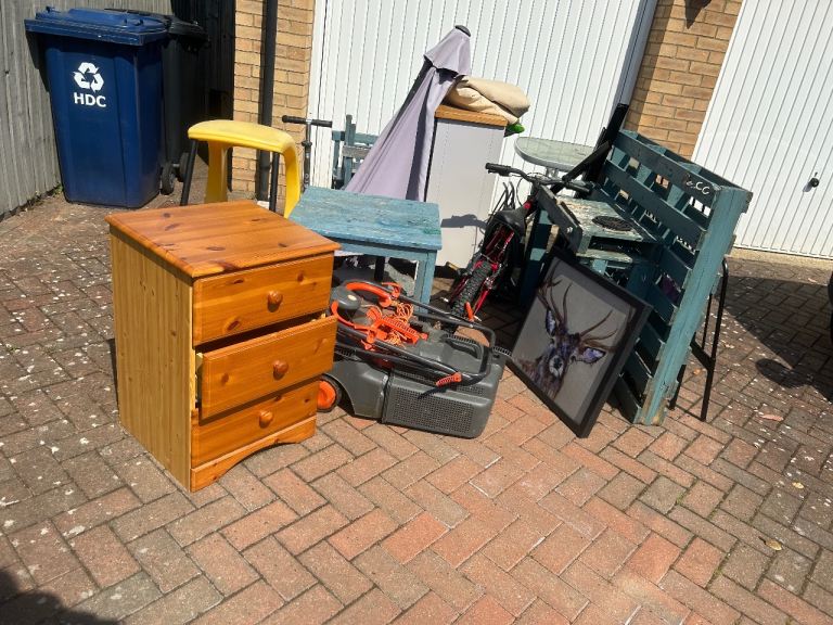 Multiple House clearance items 