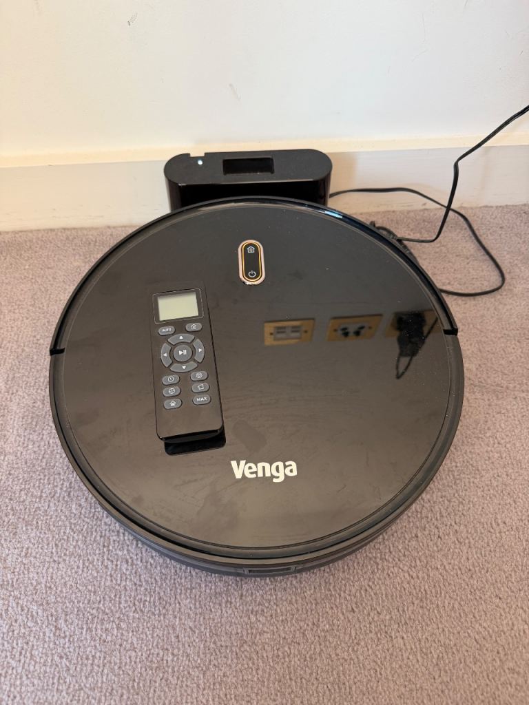 Jenga Robot Vacuum Cleaner
