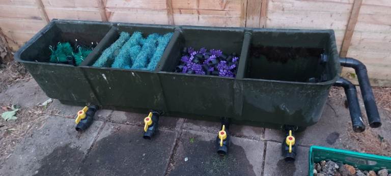 Large Green Plastic Pond Filter – Good Condition
