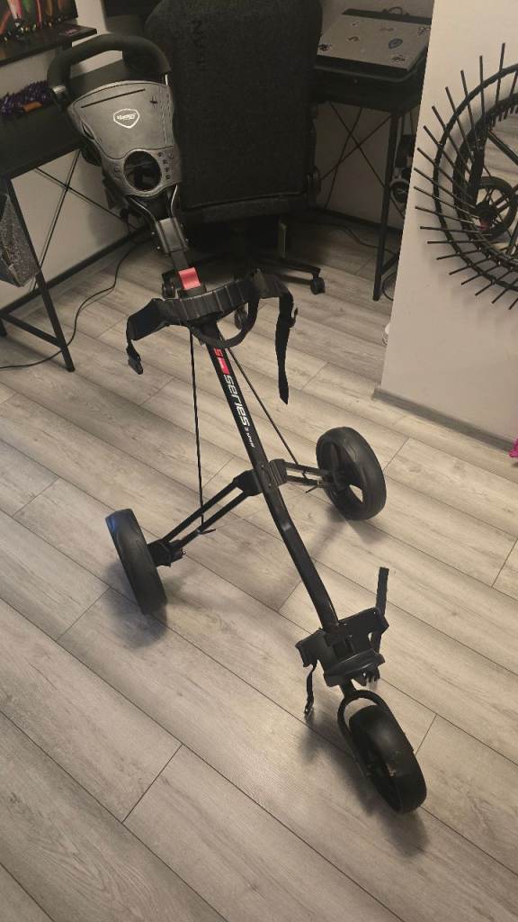 Callaway XR set of left handed golf clubs