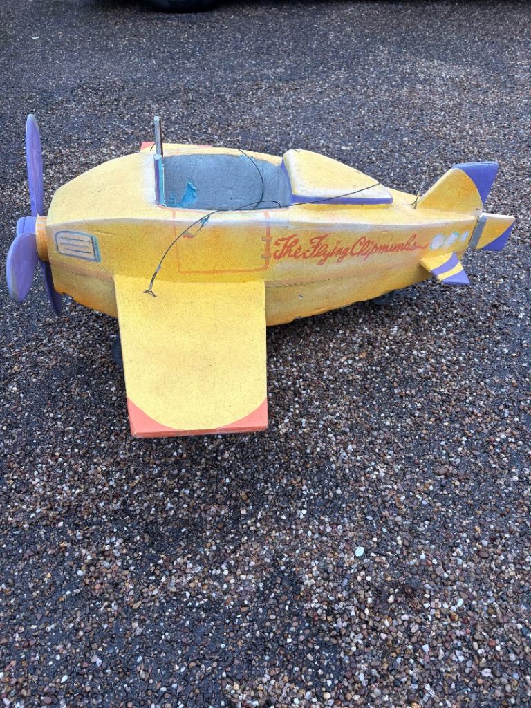Disney Flying Chipmunks balsa wood plane / toy storage