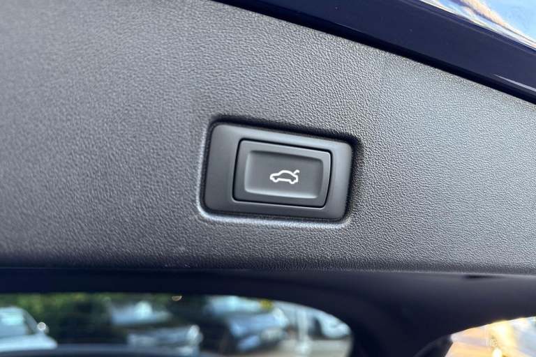 2023 Audi Q4 e-tron 50 Edition 1 SUV 5dr Electric Auto quattro 82kWh (299 ps) ESTATE Electric Aut...