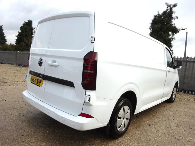 2025 25 REG VOLKSWAGEN TRANSPORTER T30 COMMERCE+ TDI DIESEL VAN DAMAGED SALVAGE