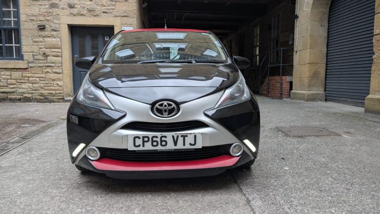 2017 Toyota AYGO 1.0 VVT-i X-Press 5dr HATCHBACK Petrol Manual