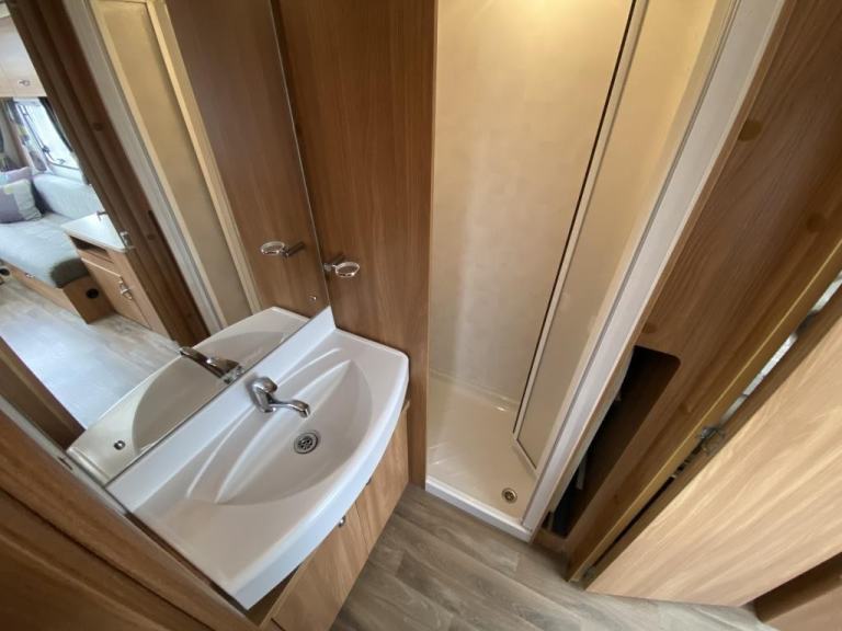 2014 SWIFT FREESTYLE SE S2 TOURING CARAVAN