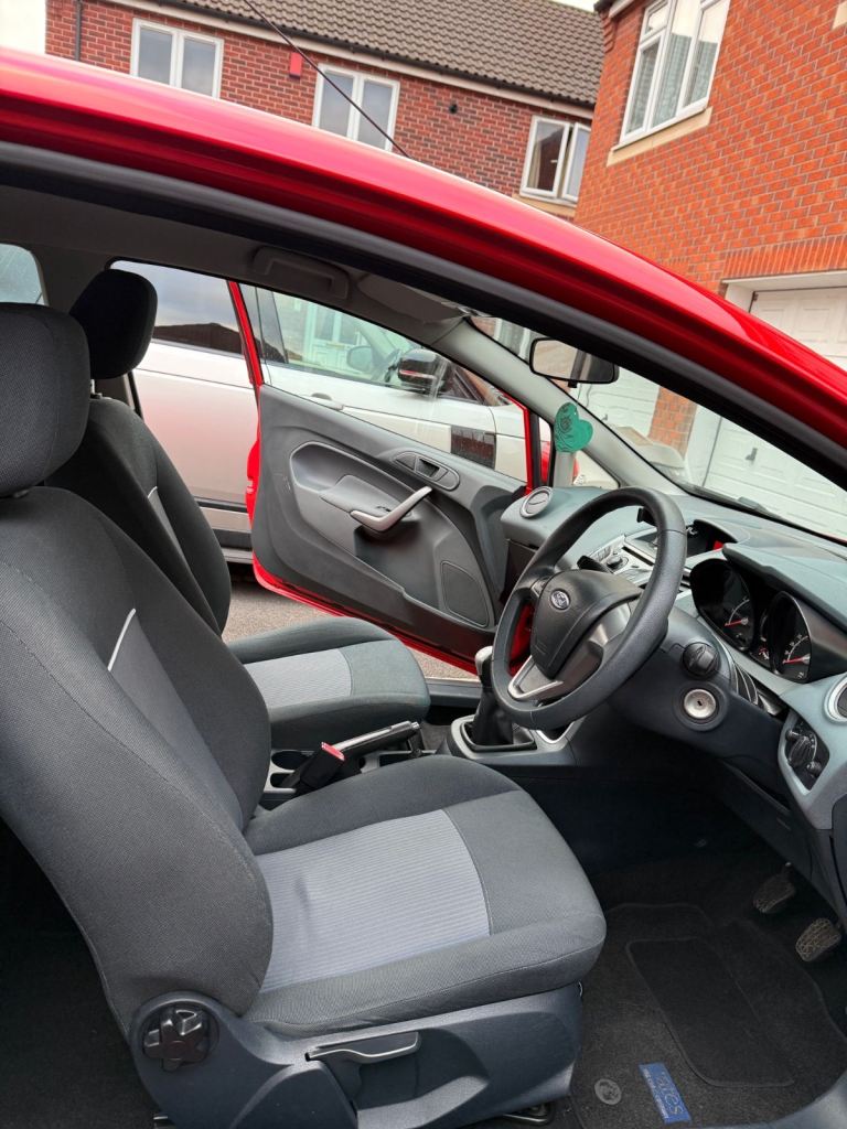 Ford, FIESTA, Hatchback, 2011, Manual, 1242 (cc), 3 doors