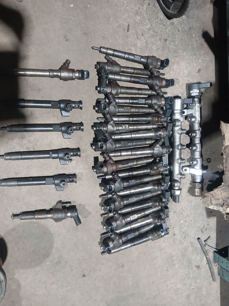 Diesel injectors vw/audi/skoda/ford spare or repair 