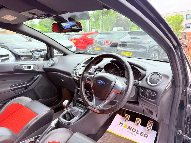 2014 Ford Fiesta 1.6T EcoBoost ST-2 Euro 5 3dr HATCHBACK Petrol Manual
