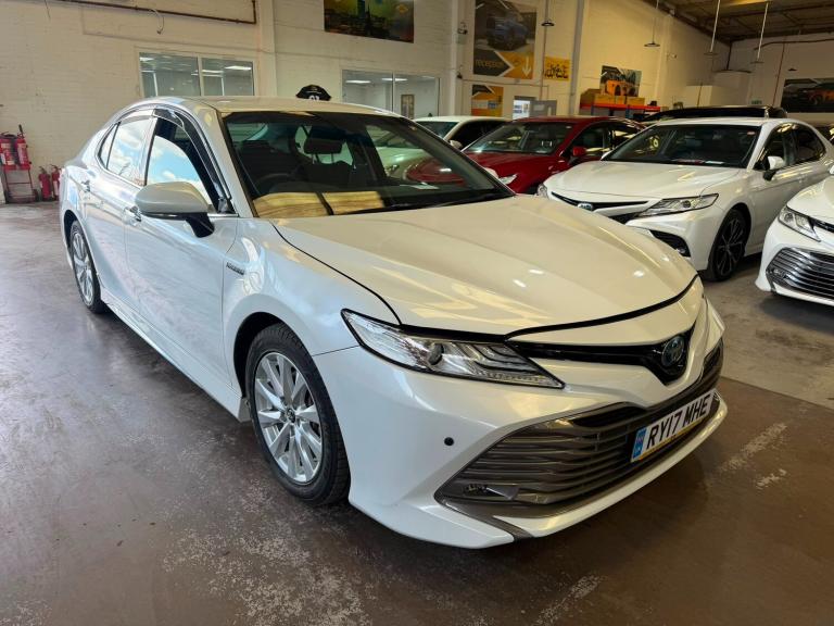 2017 Toyota Camry  2 480cc CC Hybrid