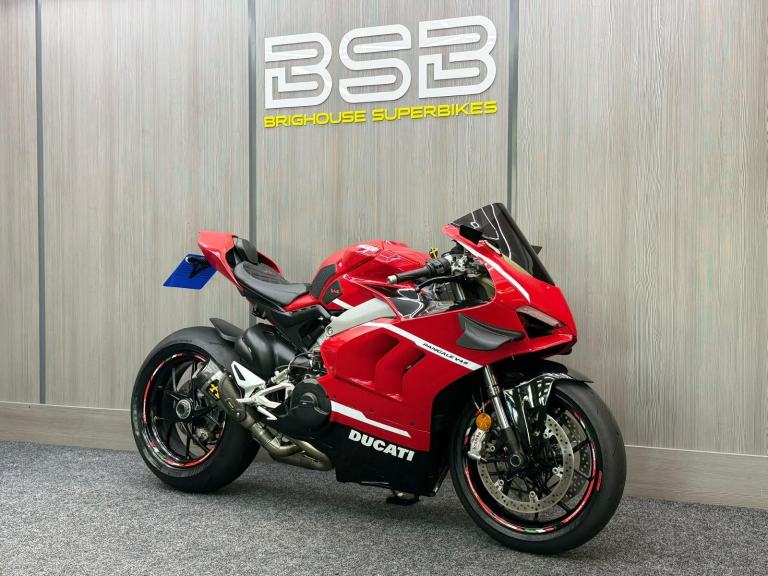 2019 19 Ducati Panigale V4 1100 Euro 4 ABS - ARROW EXHAUST ++EXTRAS