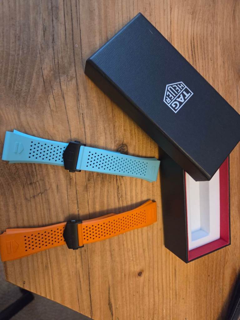 TAG Heuer Connected rubber watch strap E4 snd E3 strap 