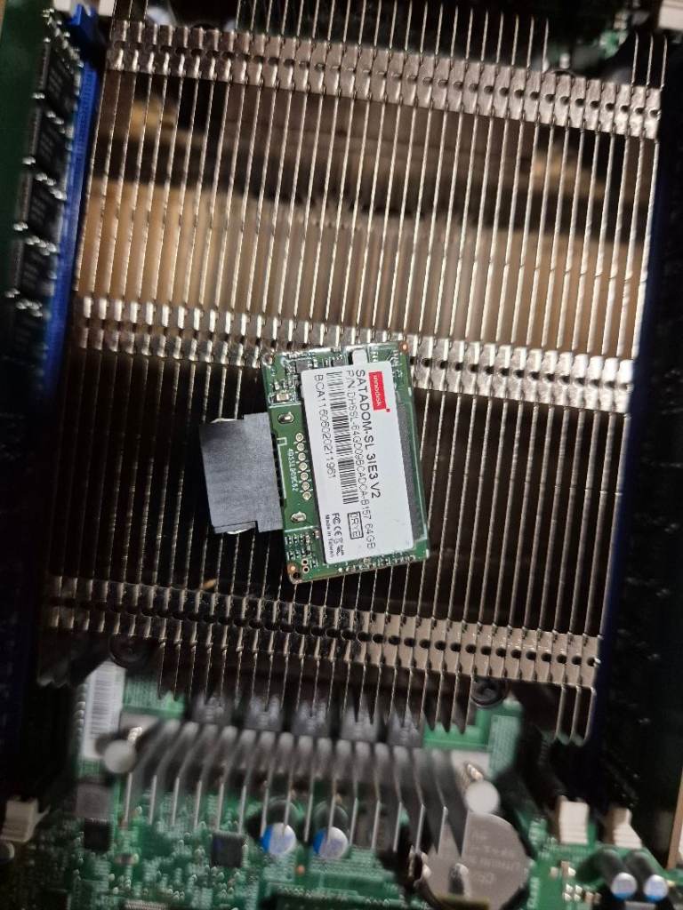 Supermicro SuperServer NUTANIX 3x X10DRT-P-G5-NI22 Nodes 6x E5-2620v4 NO RAM