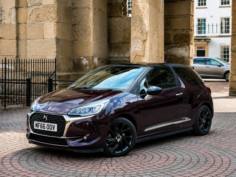 DS, DS 3, Hatchback, 2016, Manual, 1560 (cc), 3 doors
