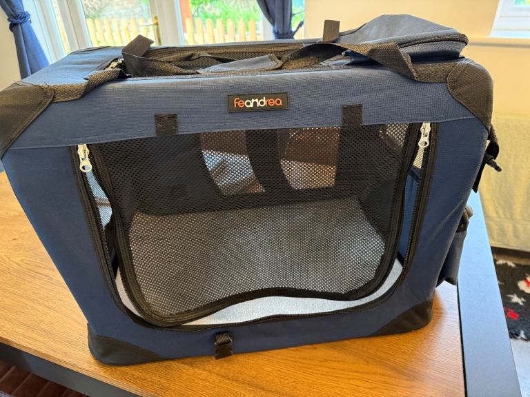 Foldable Dog/Cat Carrier