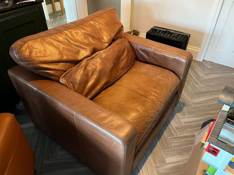 Single aniline leather armchair/love chair