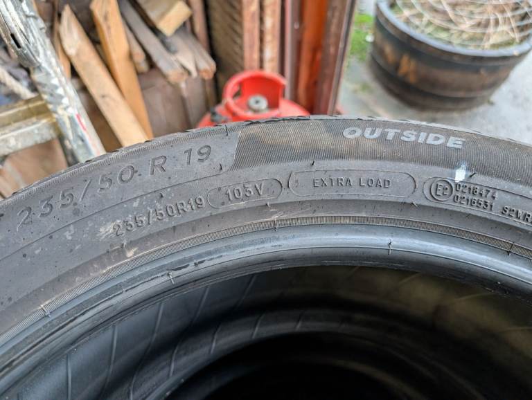 4 Michelin tyres 235/50 R19 